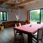 Zurawi Krag Hébergement de vacances *