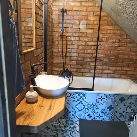 Zurawi Krag 度假居 *