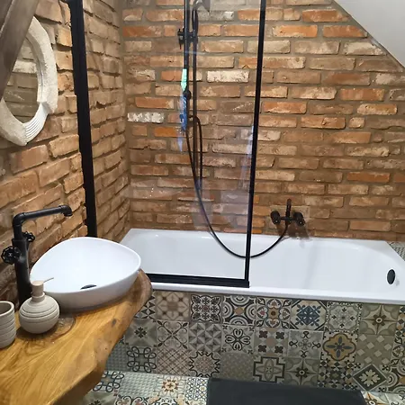 度假居 Zurawi Krag *