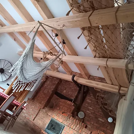 Zurawi Krag 度假居 Kamionka (Olsztyn)